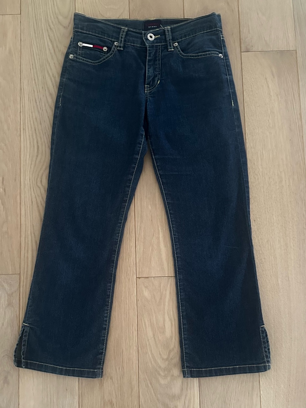 Vintage hot pants skinny capri early Y2K Tommy Hilfiger cropped pants